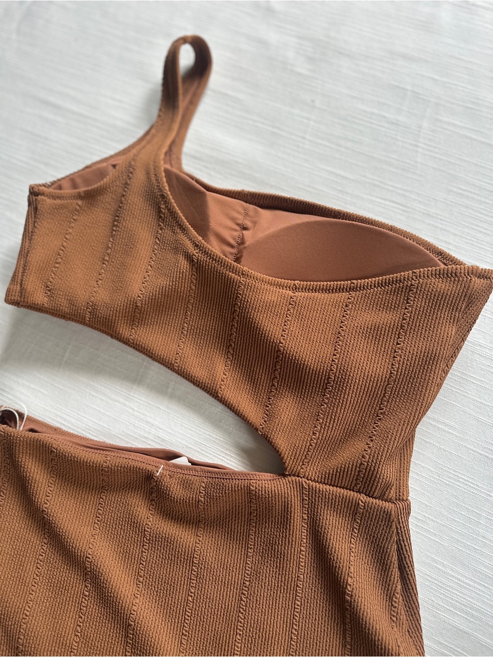 AERIE Cinnamon Crinkle One Shoulder Cut Out One Piece Swimsuit | L NWOT - Picture 7 of 12